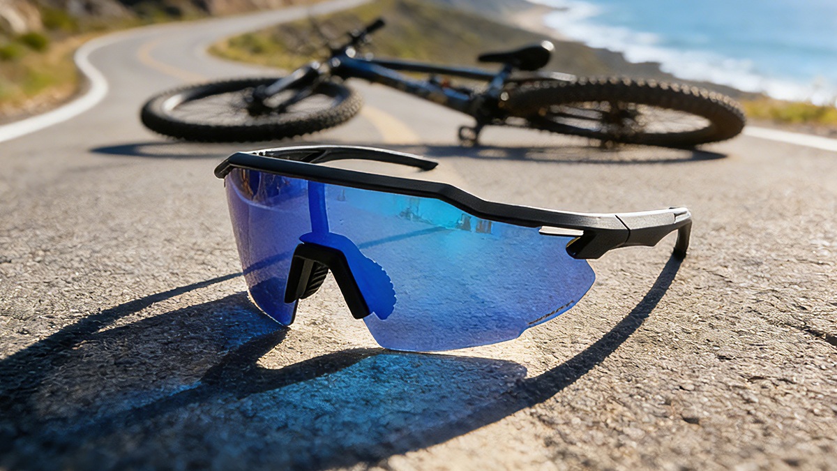 Julong cycling sunglasses — photochromic and polarized lenses, TR90 frames